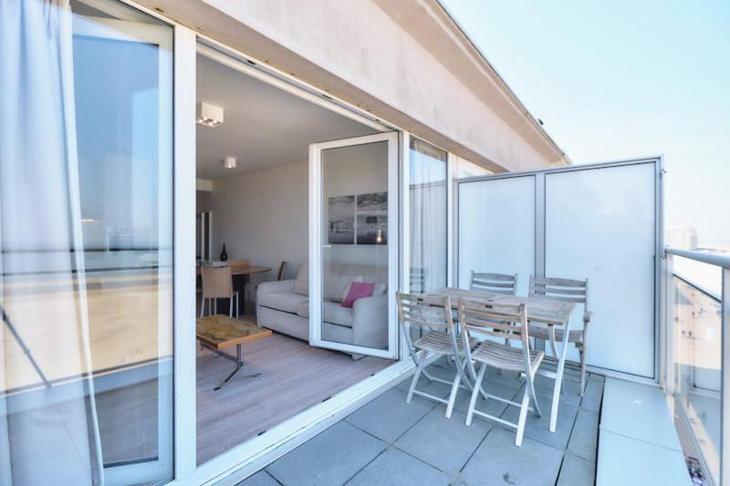 Seadream Oostende Exterior foto